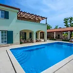 Villa Alma *