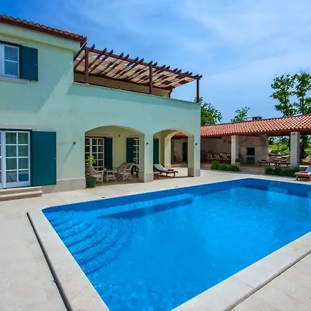 Villa Alma *